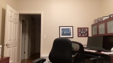 Chicago Guy online show from July 30, 4:02 am