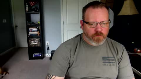 shughes740 online show from April 26, 4:48 pm