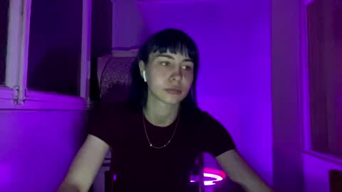 Kira online show from June 3, 9:09 pm