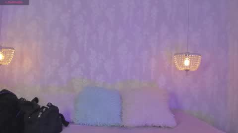 ZUMY ANGELS online show from October 5, 6:11 am