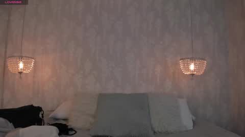 ZUMY ANGELS online show from September 16, 3:19 am