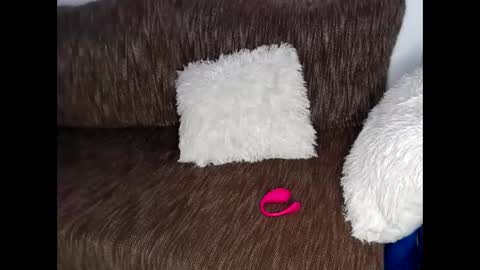 Sheril  online show from September 28, 6:06 pm