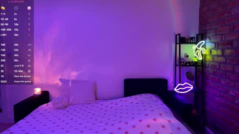 Alice online show from December 4, 11:04 pm