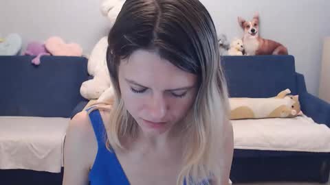 Snapshot of shy_moony chatting on October 23, 2:29 pm just Alex online show from October 23, 2:29 pm