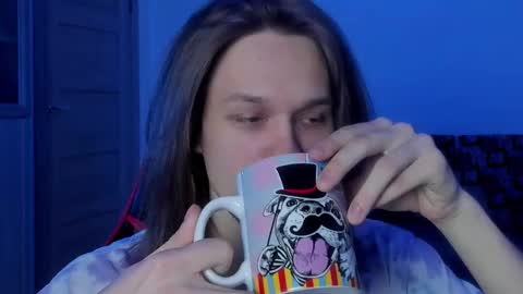 Mark online show from November 3, 1:01 pm