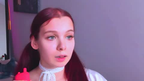 Aisha online show from April 29, 5:30 pm