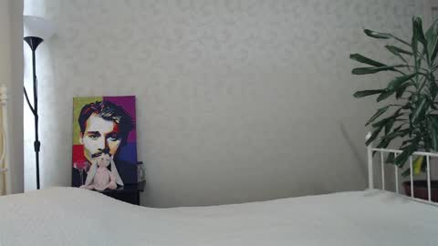 Eva online show from April 4, 4:52 am