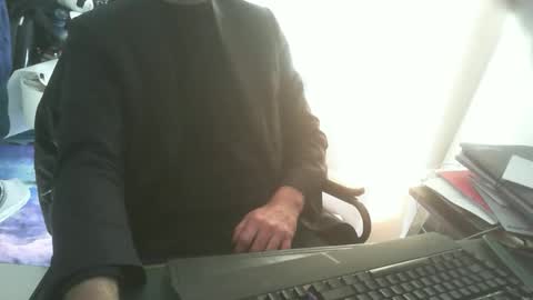 shyfrenchcock online show from March 30, 8:25 am