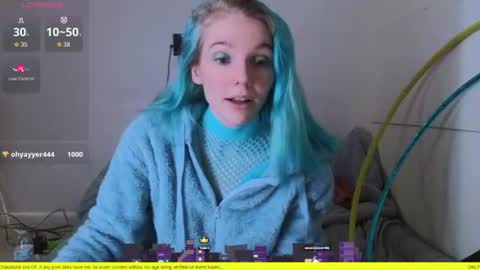 Hippie online show from June 12, 3:55 pm