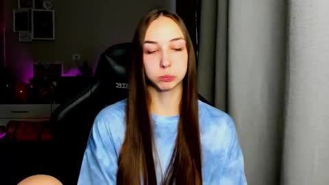 SIA online show from October 4, 3:04 am