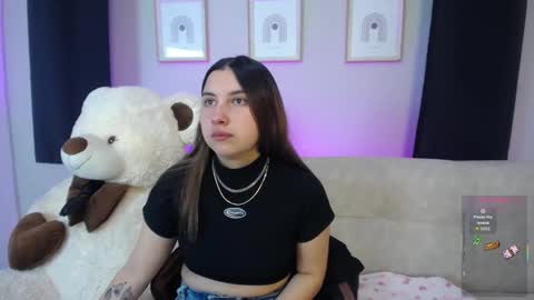 Sia online show from February 7, 10:57 pm