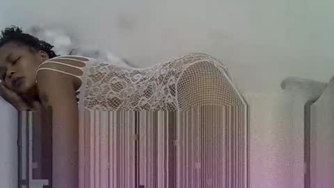 Sianrazia online show from December 18, 12:17 am