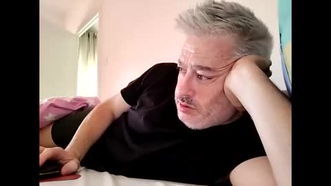 Snapshot of sibemolx chatting on October 6, 6:42 am sibemolx online show from October 6, 6:42 am