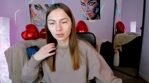 silicia online show from February 9, 6:50 am