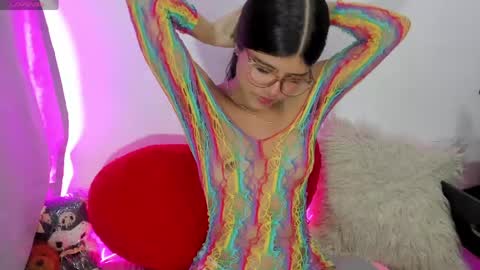 sidney_brownn online show from April 23, 1:57 am