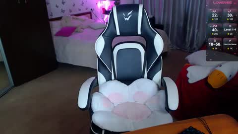 Sidny online show from March 14, 8:07 am