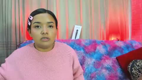 sienna_lux01 online show from June 12, 2:21 am