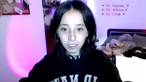 silkbite online show from June 25, 10:04 pm