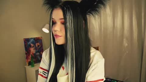 Nixie online show from December 19, 4:35 pm