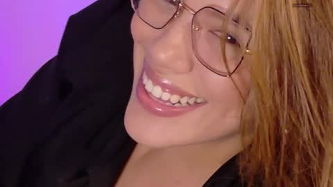 silavna249 online show from April 2, 8:38 pm