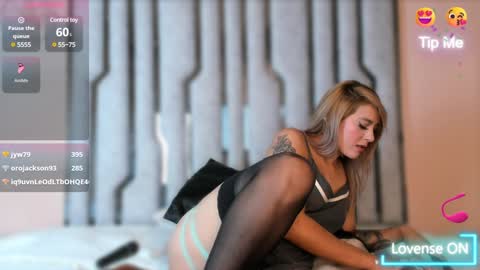 Silvy Layton online show from January 29, 1:05 am