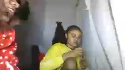 simirna98 online show from June 13, 9:42 am
