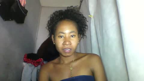 simirna98 online show from June 12, 9:41 am