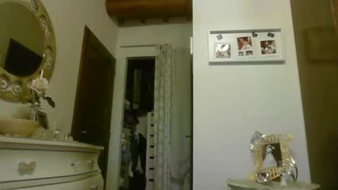 Italiandaddyitalydickassbottomassholecomshowmasturbatenudeboyitalyatleticcutemuscolarhardcockdickboy online show from September 11, 5:47 pm