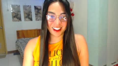 LEILA online show from September 29, 5:01 pm