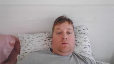 Simpleregularguy online show from May 1, 3:28 pm