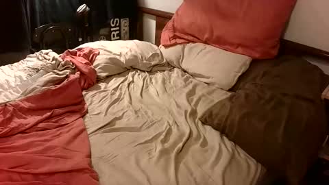 Snapshot of simply_jason chatting on October 17, 6:50 am Jason online show from October 17, 6:50 am