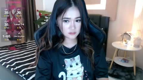 Adrianna Fowler online show from November 11, 1:08 am