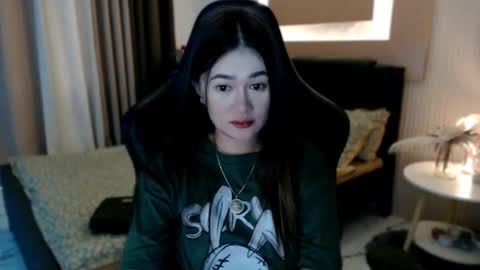 Adrianna Fowler online show from November 4, 2:13 am