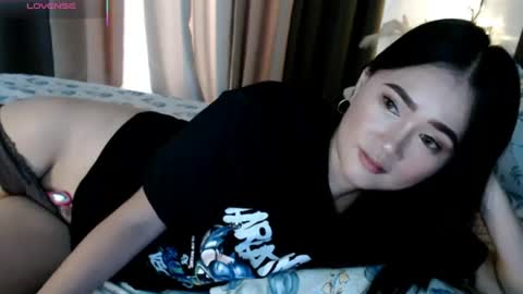 Adrianna Fowler online show from July 23, 3:59 am