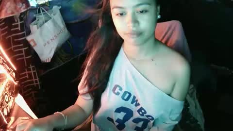 simplypretty_monica online show from June 4, 8:42 am