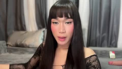 Kylie online show from July 20, 10:39 am