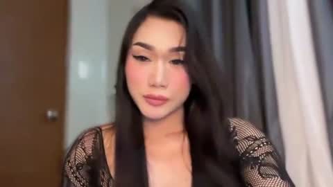 Kylie online show from June 27, 6:58 pm