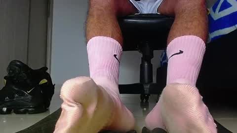 only foot                         worshipers here online show from February 9, 4:49 am