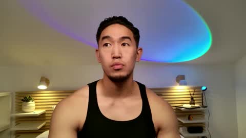 SIR TEO online show from May 17, 2:59 pm