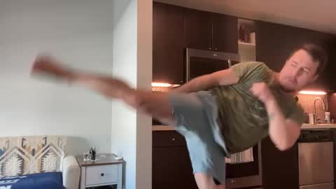 sirbubblesworth online show from March 7, 11:38 pm