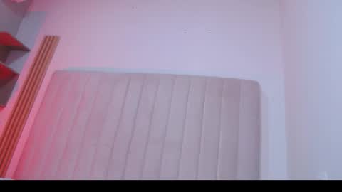 Elyzabeth online show from February 22, 4:53 pm