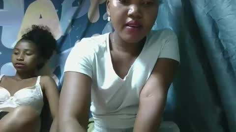 siscabelle online show from January 9, 8:20 am