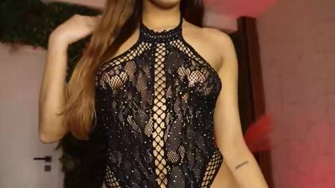 Dee online show from January 9, 8:47 pm