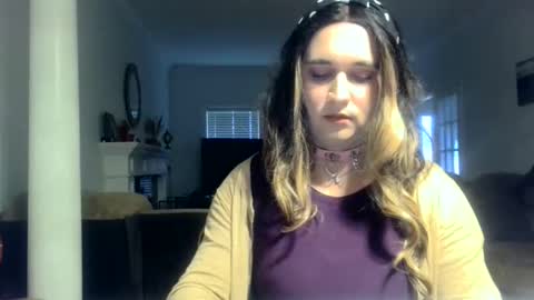sissychrissy91 online show from November 16, 6:43 pm
