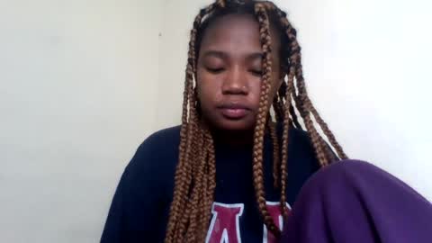 sisyh697532 online show from June 13, 8:36 am