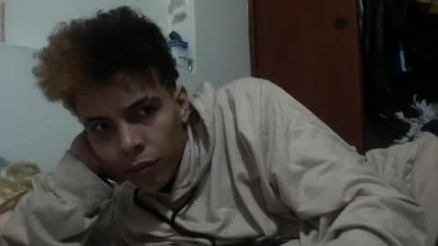 skady_coronado online show from February 11, 4:01 am