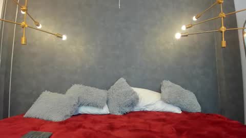 SKAILYN ANGELS online show from October 5, 8:45 am