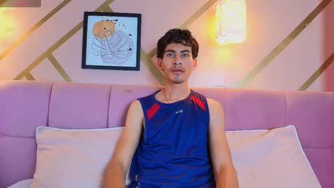 skinny jean  online show from March 3, 10:06 pm