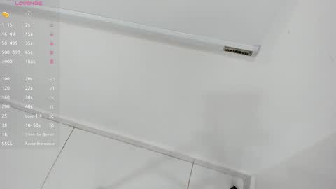   online show from December 18, 11:38 am