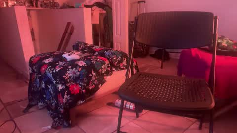 skinny chocolate online show from October 9, 3:17 pm